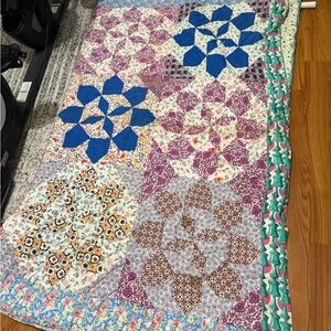 VintagePatchwork Quilt - Blue, Purple, Pink